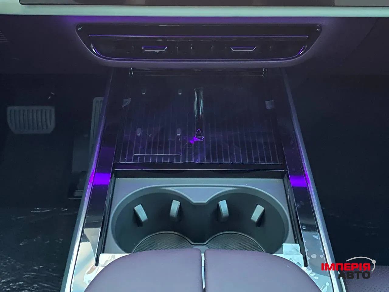 Mazda EZ-60 - фото 33