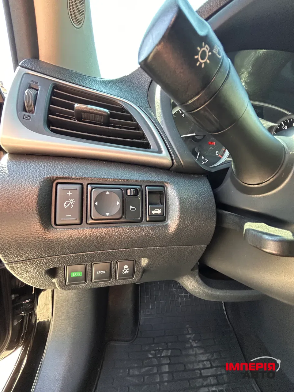 Nissan Sentra - фото 6