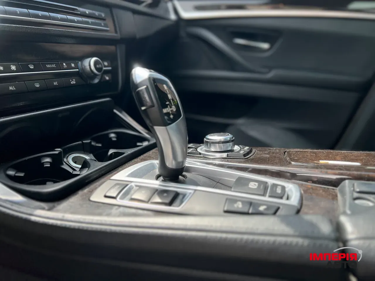 BMW 5 серії - фото 17