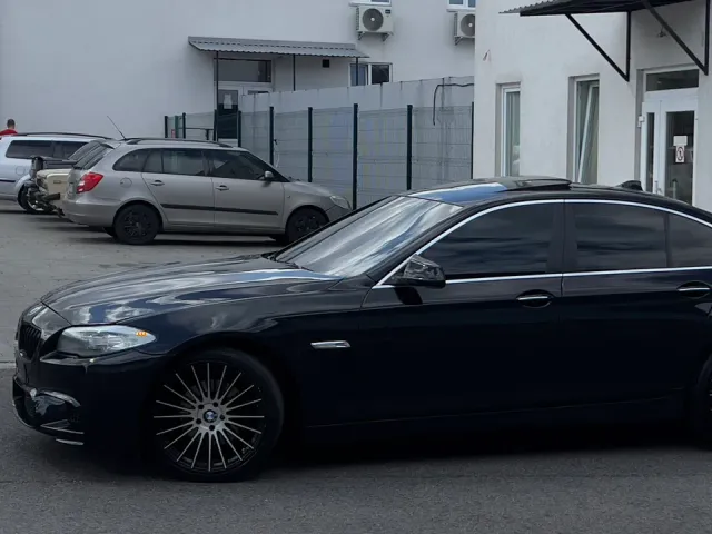 BMW 5 серії - фото 3