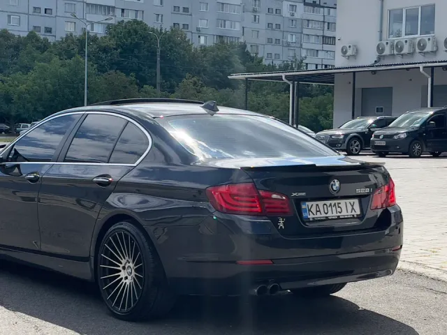 BMW 5 серії - фото 5