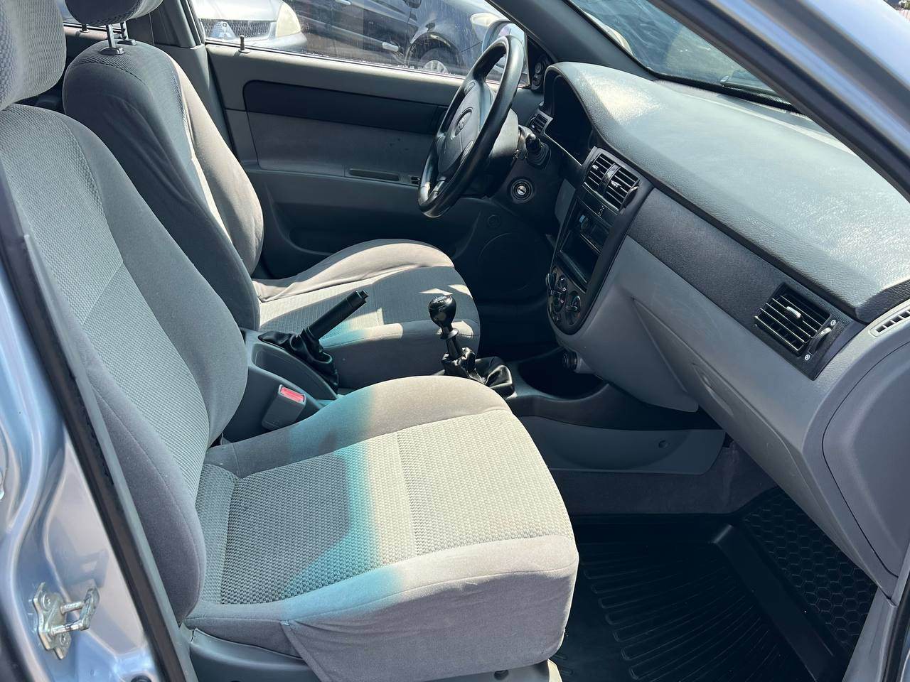 Chevrolet Lacetti - фото 18