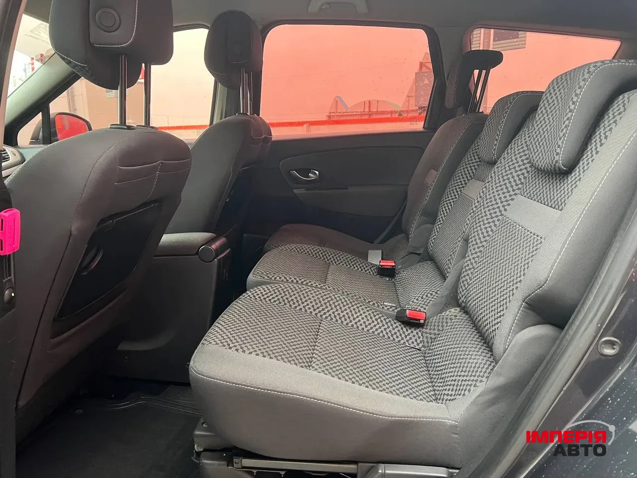 Renault Scenic - фото 6