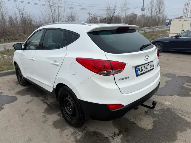 Hyundai ix35 - фото 4