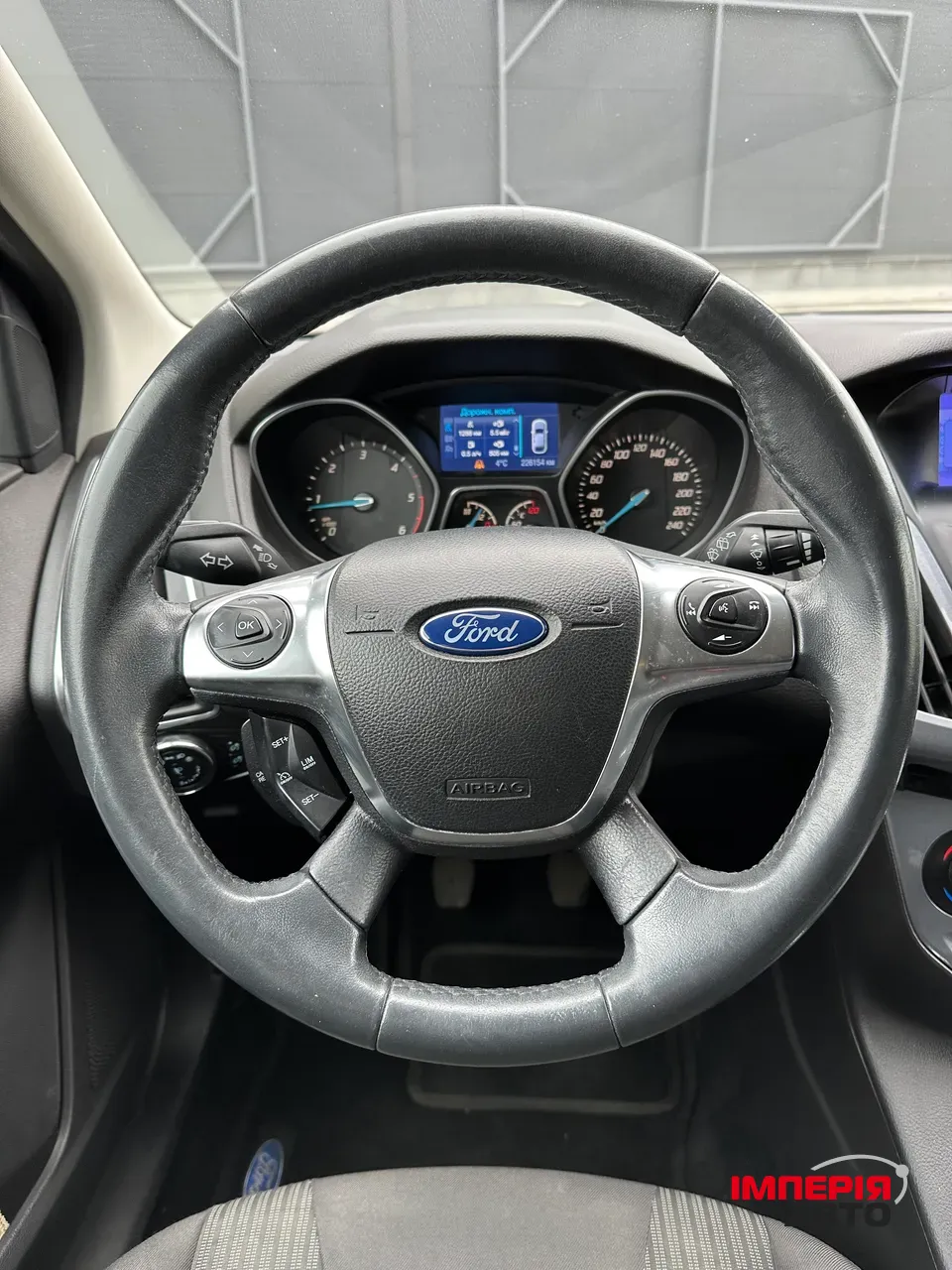 Ford Focus - фото 13