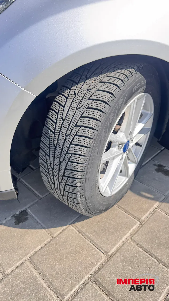 Ford Focus - фото 13