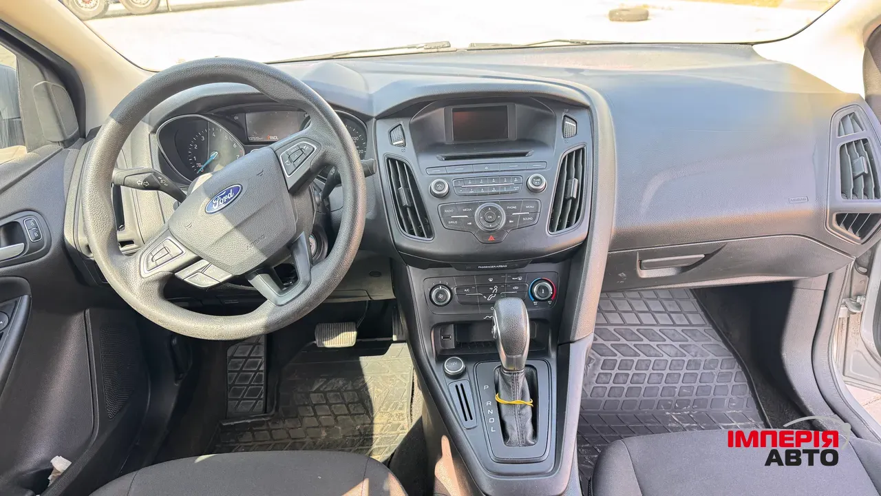 Ford Focus - фото 15