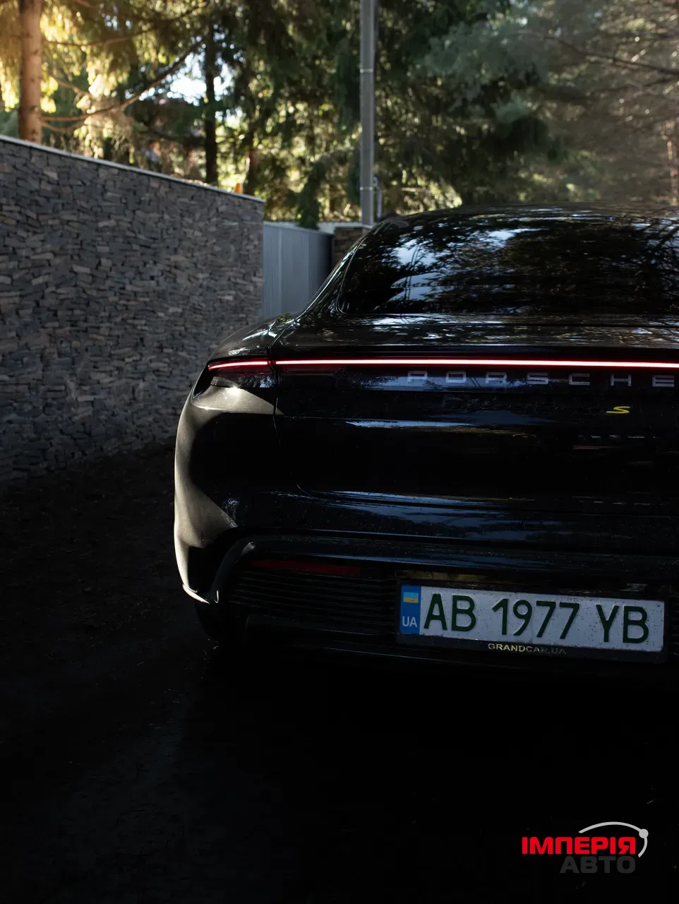 Porsche Taycan - фото 9