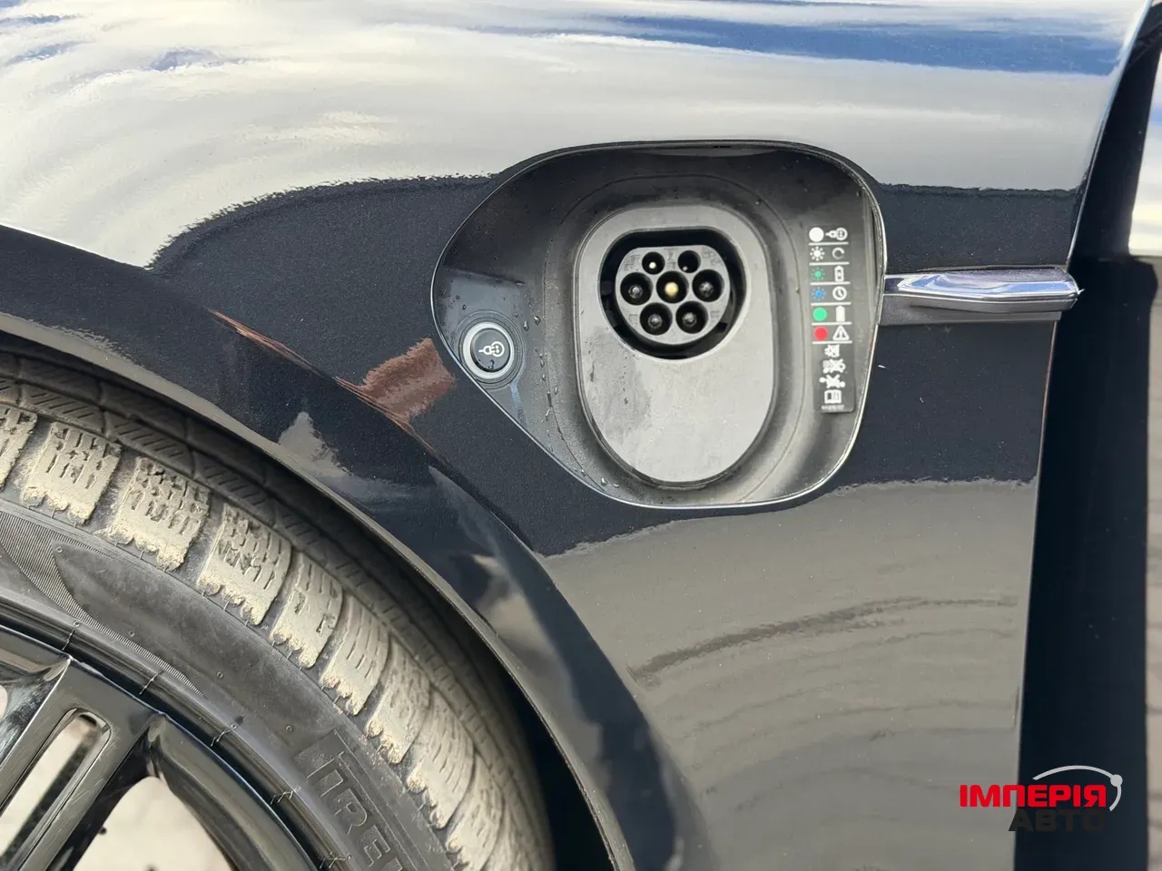 Porsche Taycan - фото 50