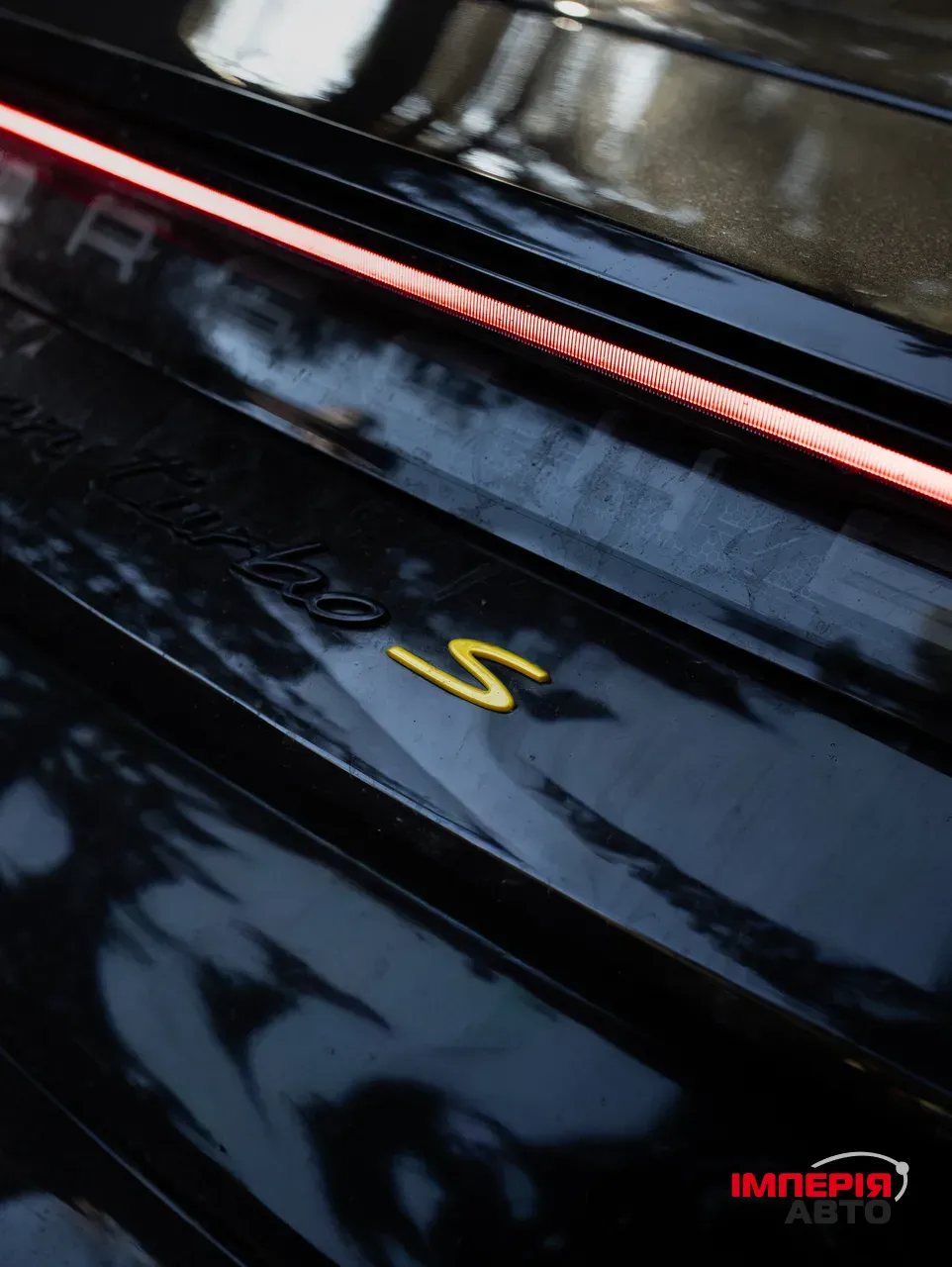 Porsche Taycan - фото 8