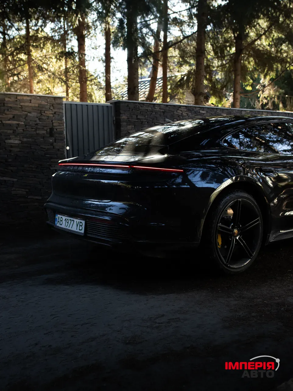 Porsche Taycan - фото 7