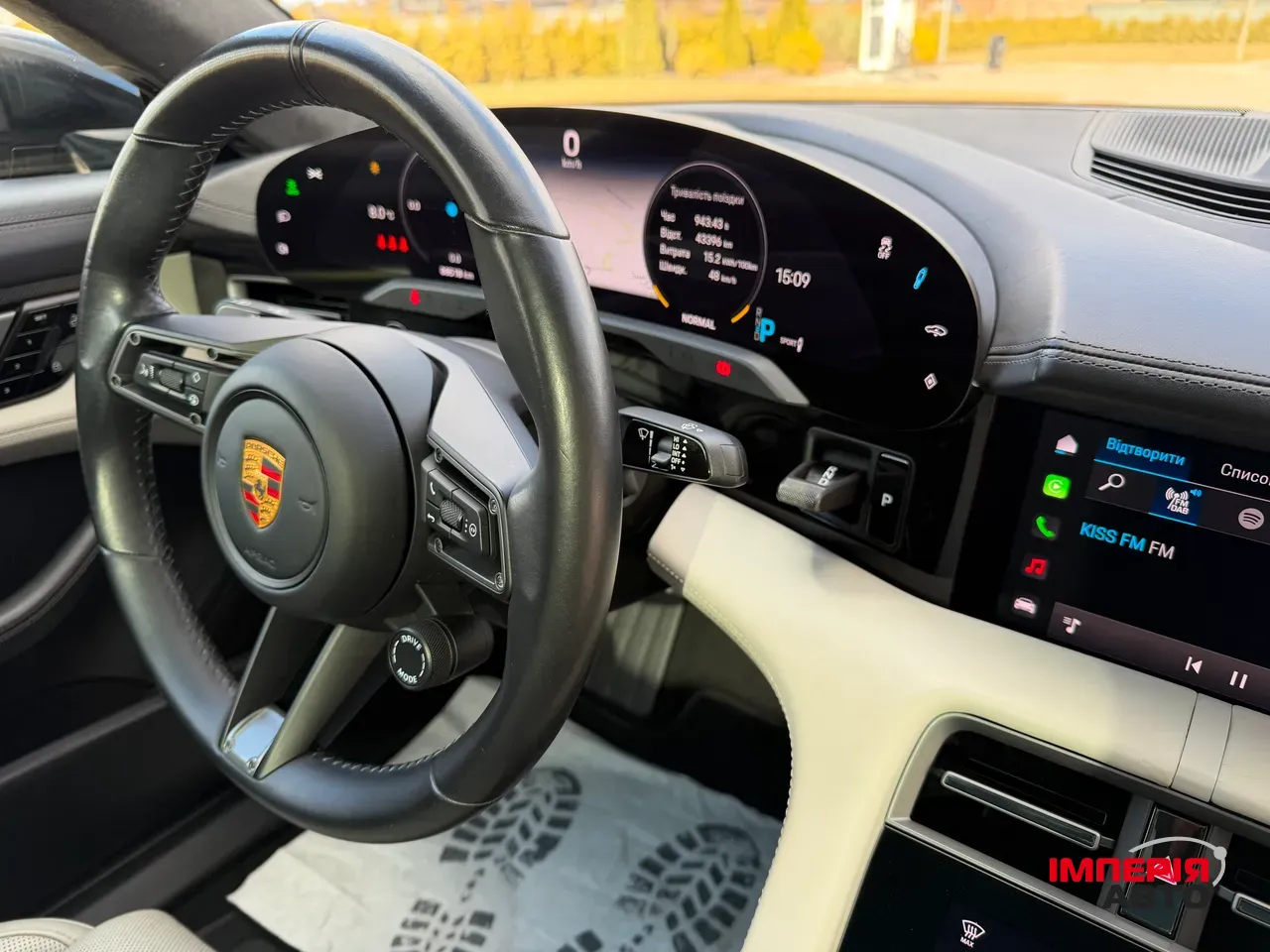 Porsche Taycan - фото 30