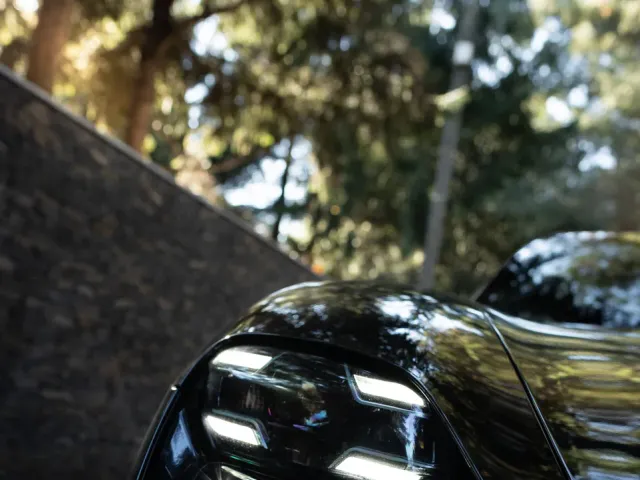 Porsche Taycan - фото 3