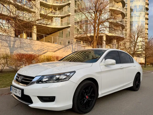 Honda Accord - фото 3