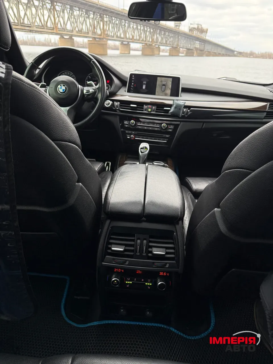 BMW X5 - фото 10