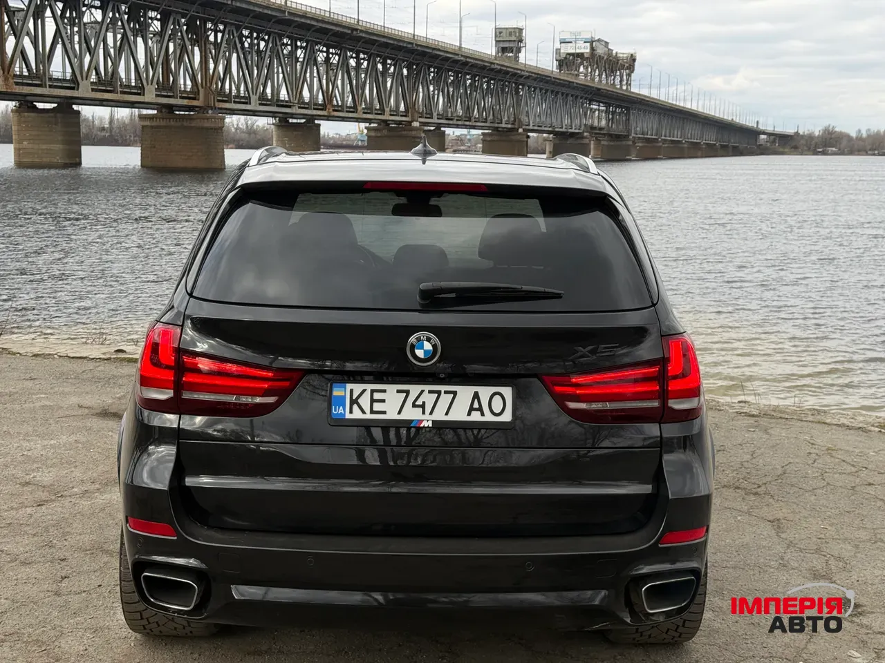 BMW X5 - фото 7