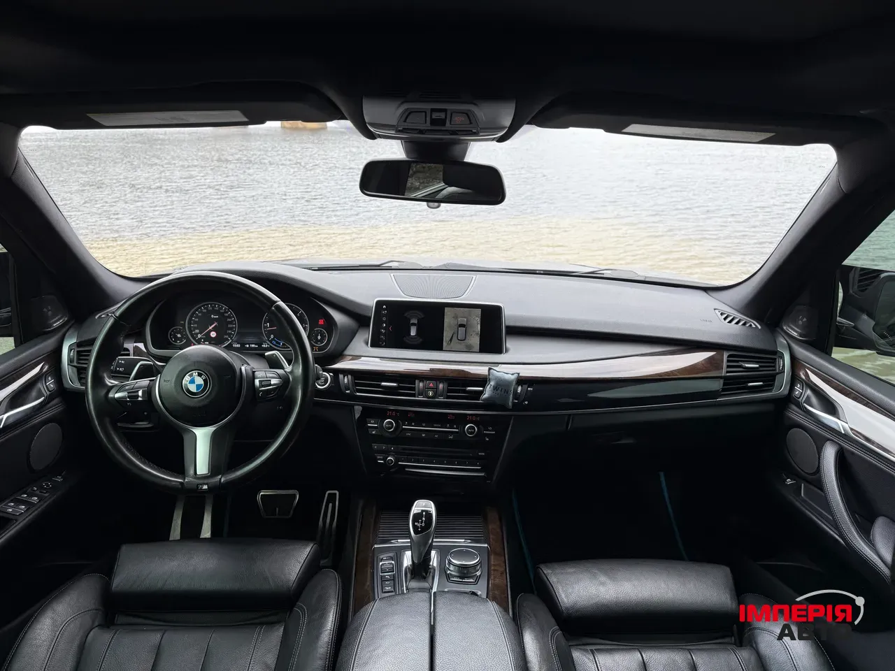 BMW X5 - фото 11