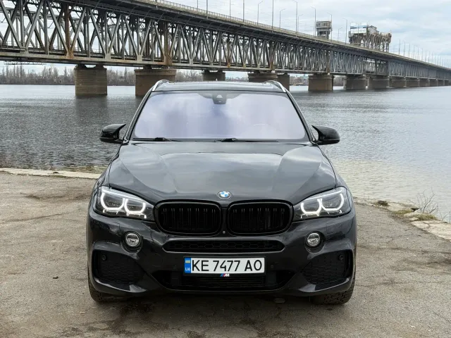 BMW X5 - фото 3
