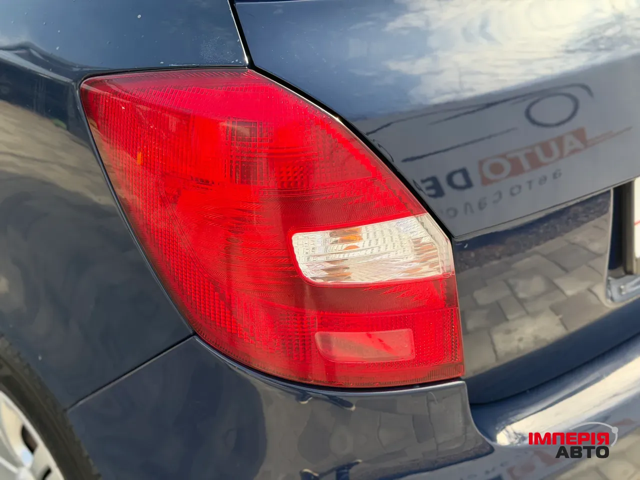 Skoda Fabia - фото 9