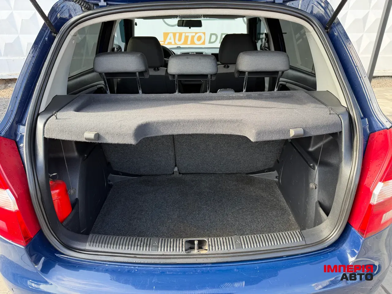 Skoda Fabia - фото 11