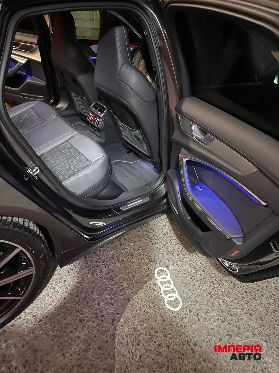 Audi S6 - фото 3