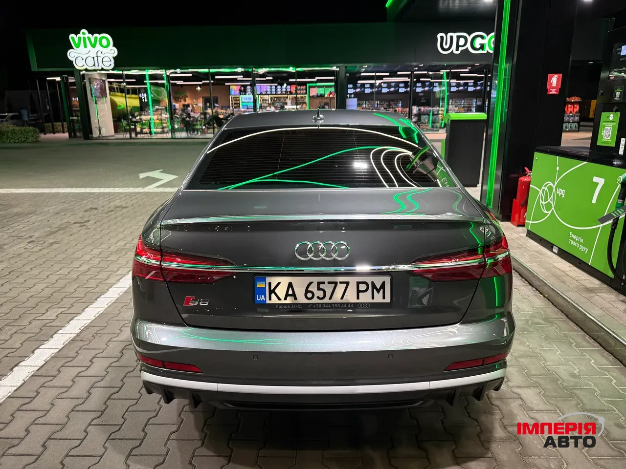 Audi S6 - фото 5