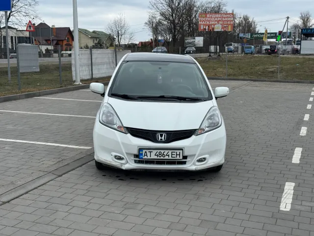 Honda Jazz - фото 5