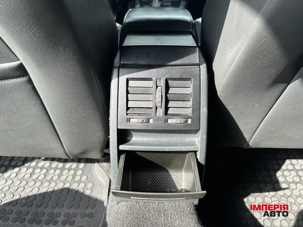 Skoda Octavia RS - фото 29