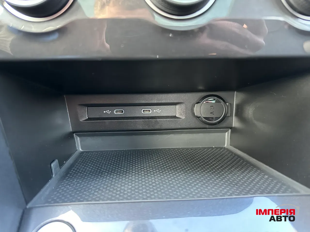 Volkswagen Tiguan R - фото 30