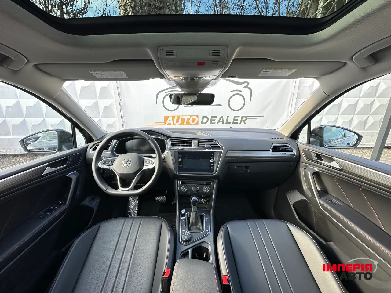 Volkswagen Tiguan R - фото 21