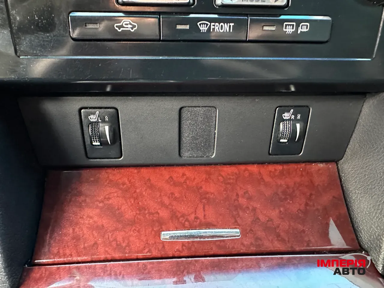 Toyota Camry - фото 25