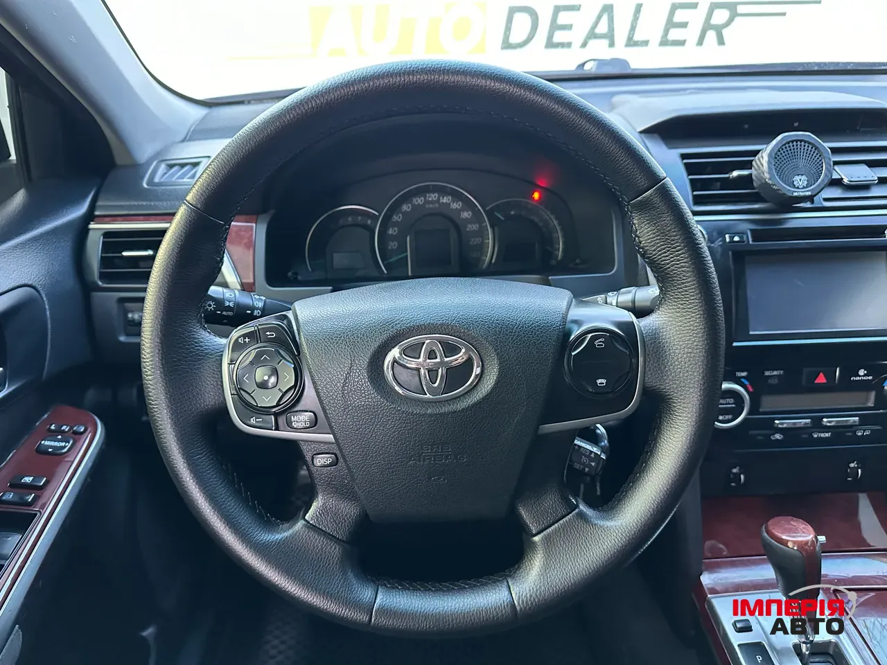 Toyota Camry - фото 19