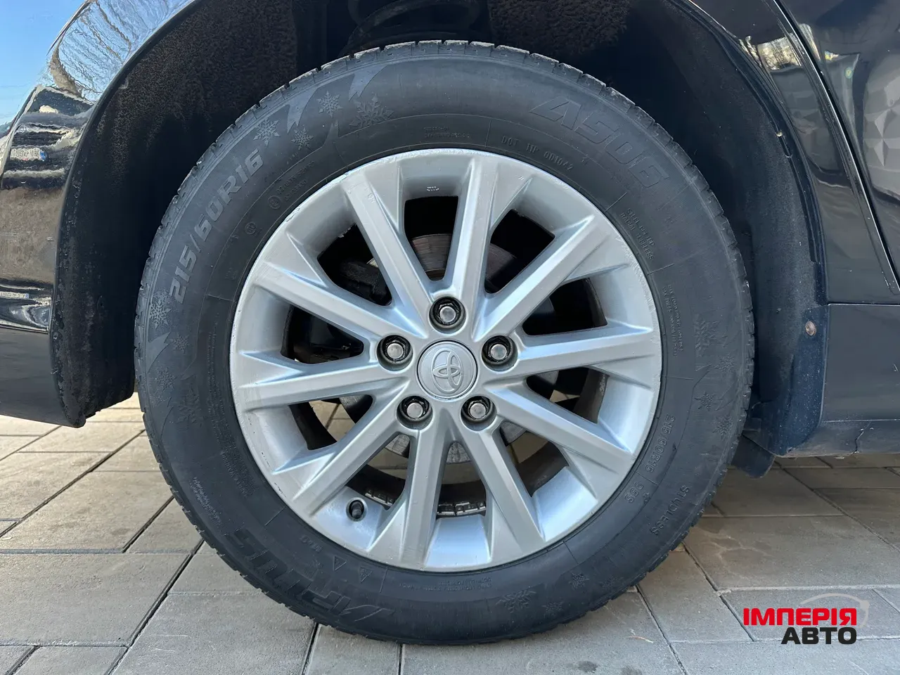 Toyota Camry - фото 10