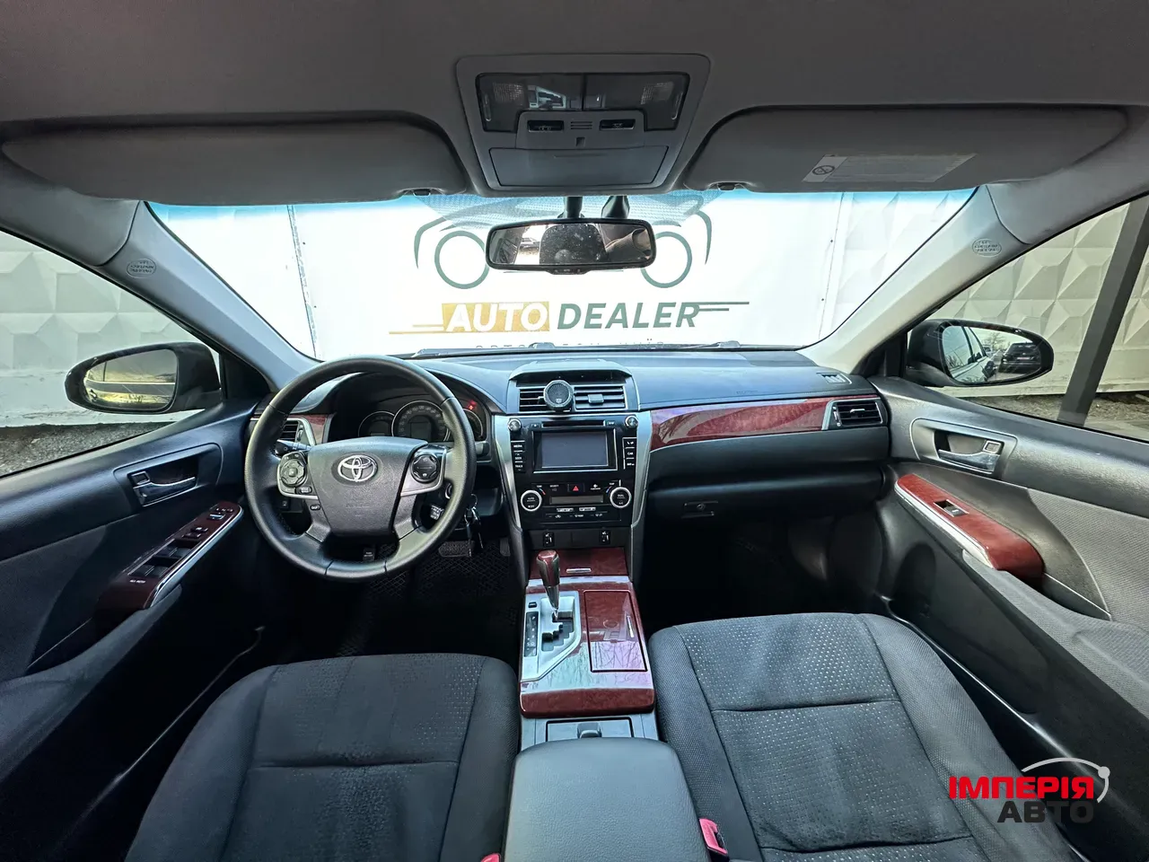 Toyota Camry - фото 17