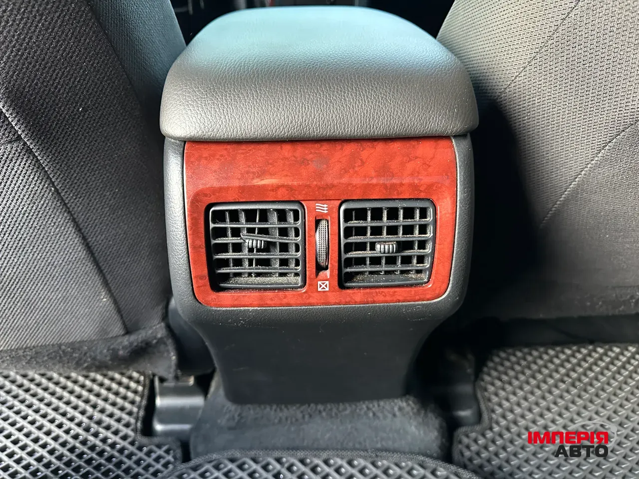 Toyota Camry - фото 34