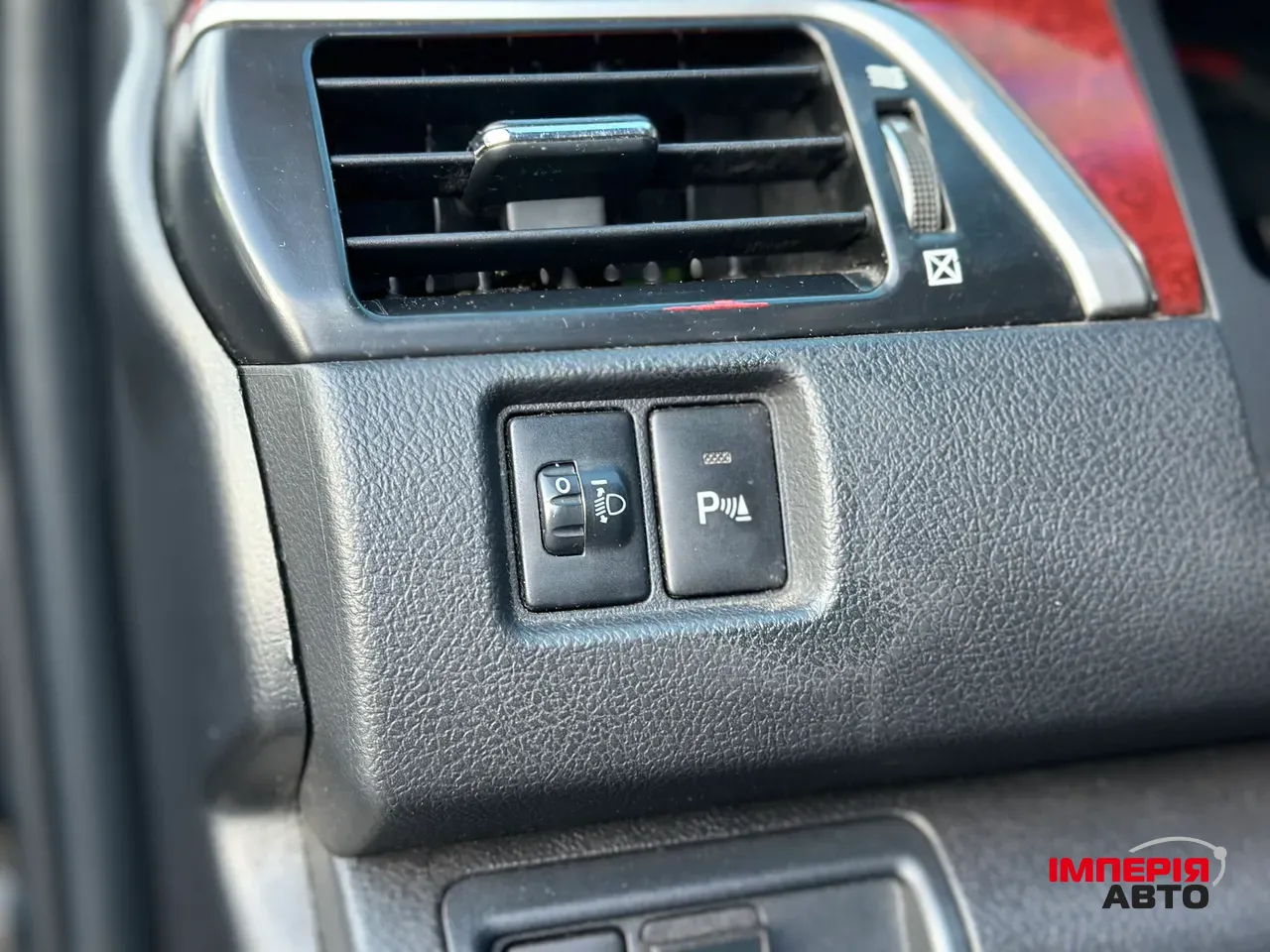 Toyota Camry - фото 15