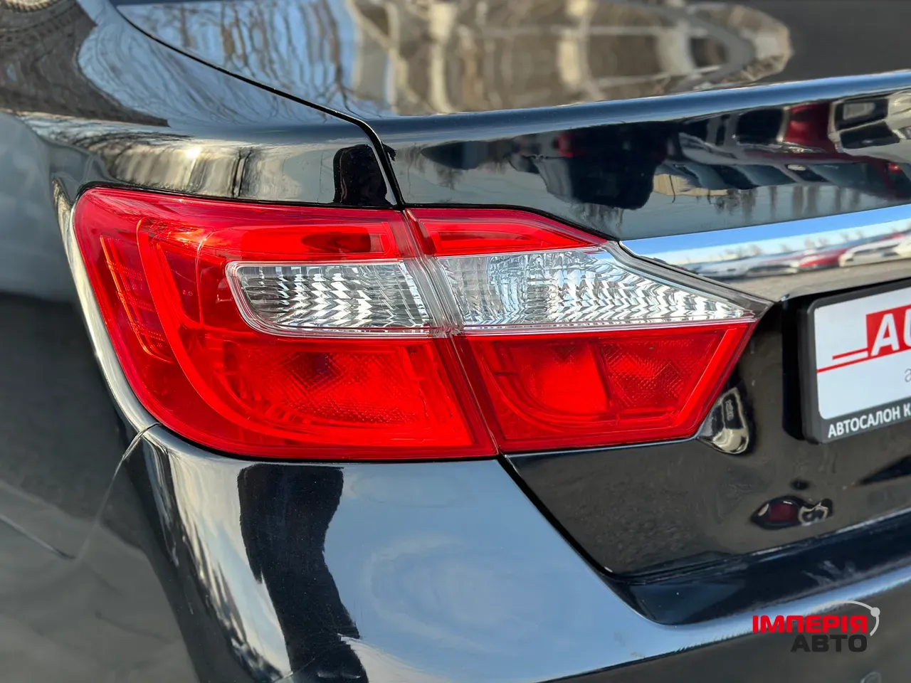 Toyota Camry - фото 6