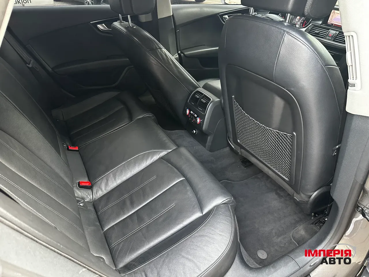 Audi A7 - фото 13