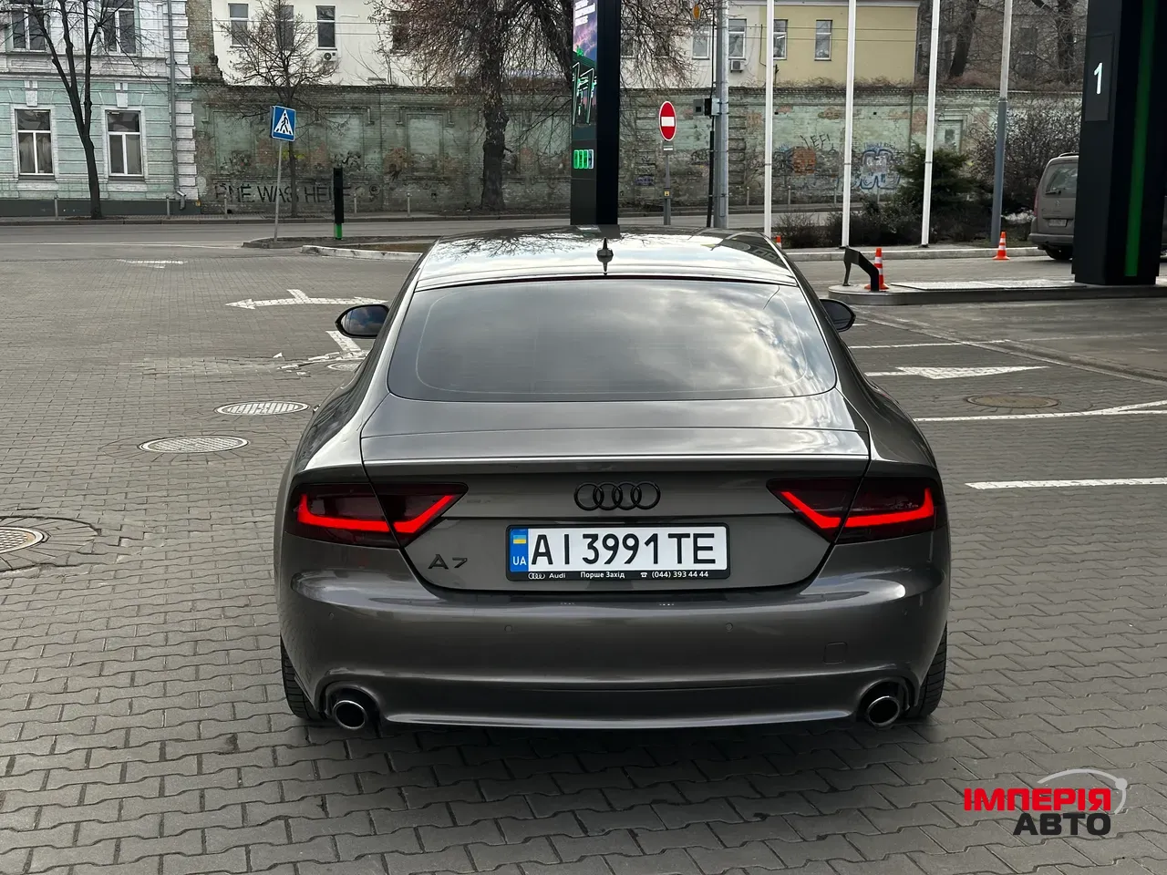 Audi A7 - фото 7