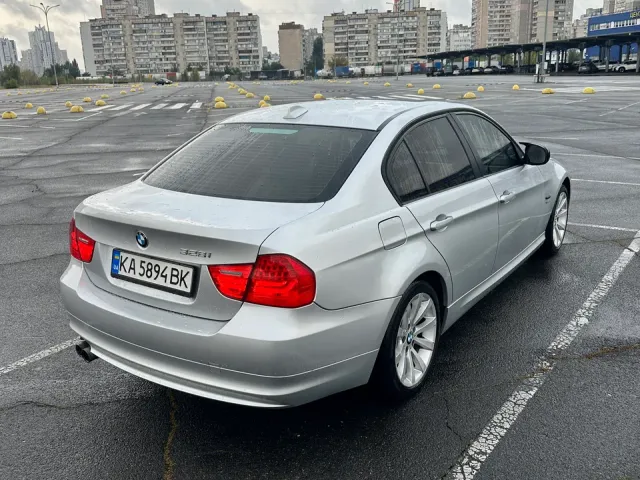 BMW 3 серії - фото 4