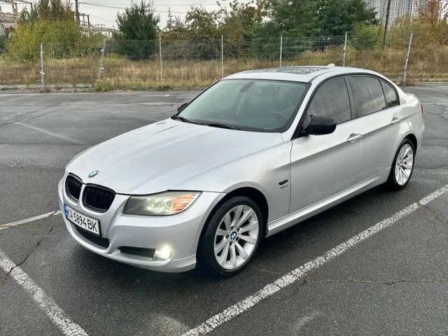 BMW 3 серії - фото 2