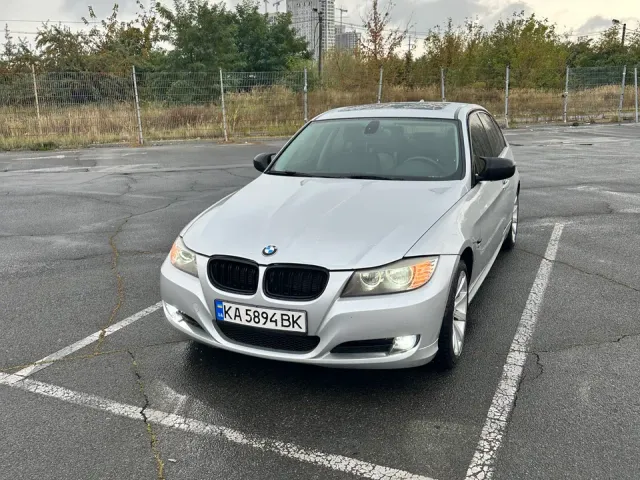 BMW 3 серії - фото 1