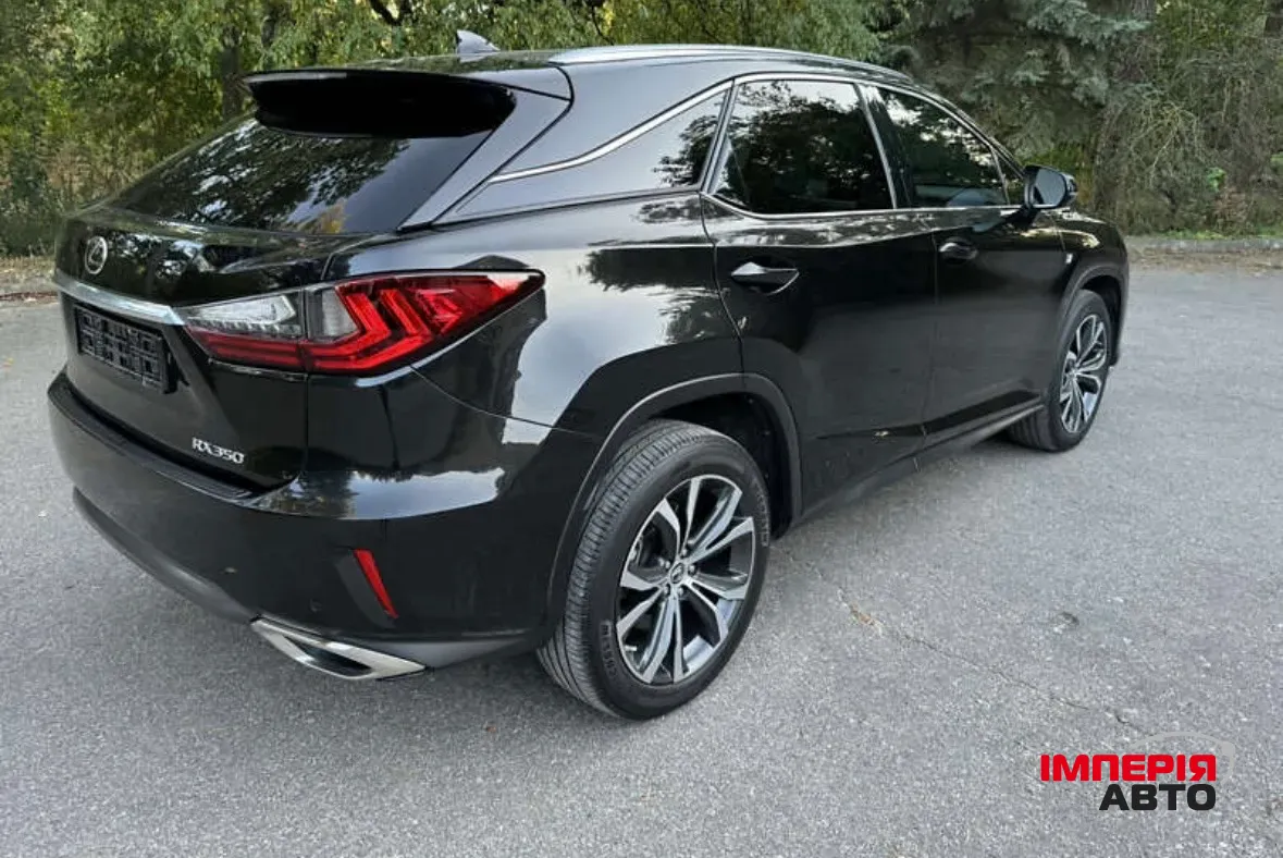 Lexus RX - фото 3