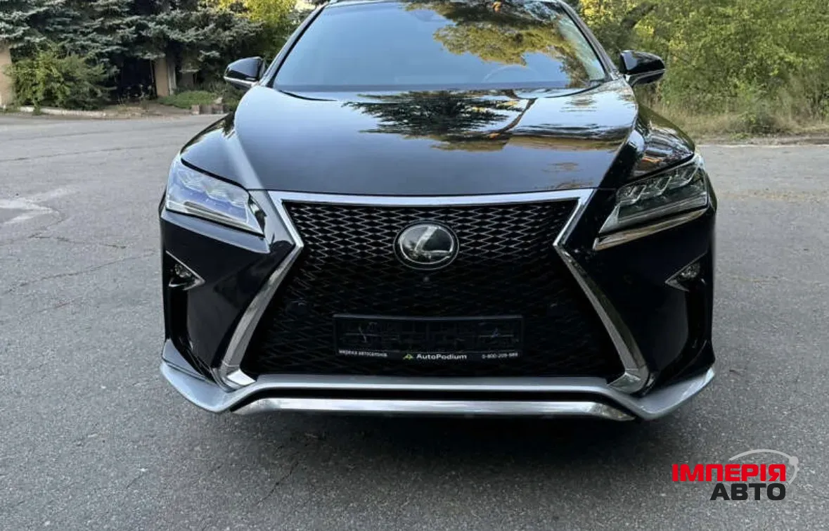 Lexus RX - фото 20