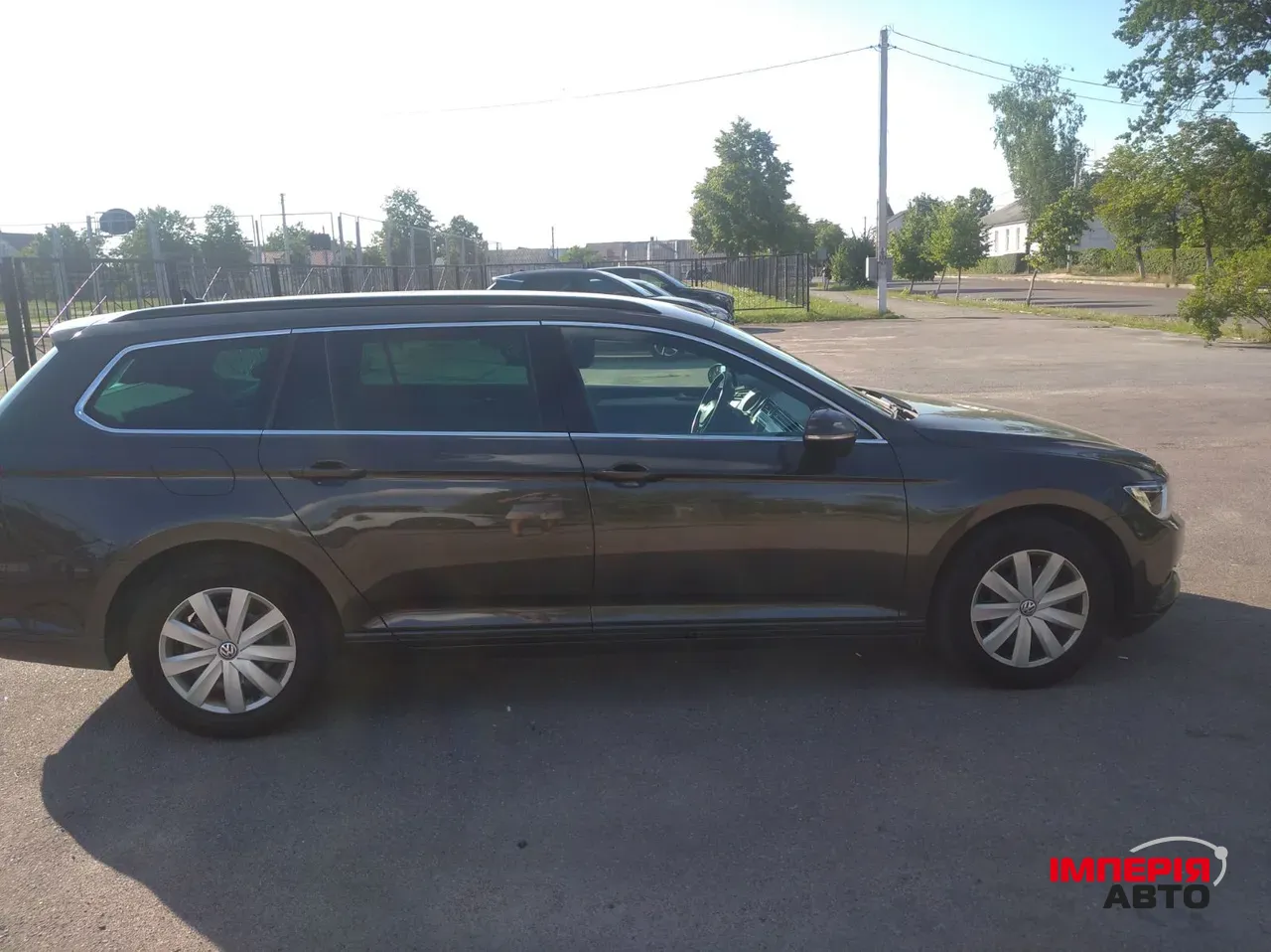 Volkswagen Passat - фото 4