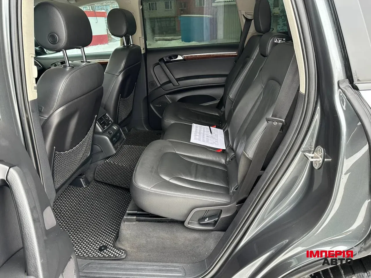 Audi Q7 - фото 15