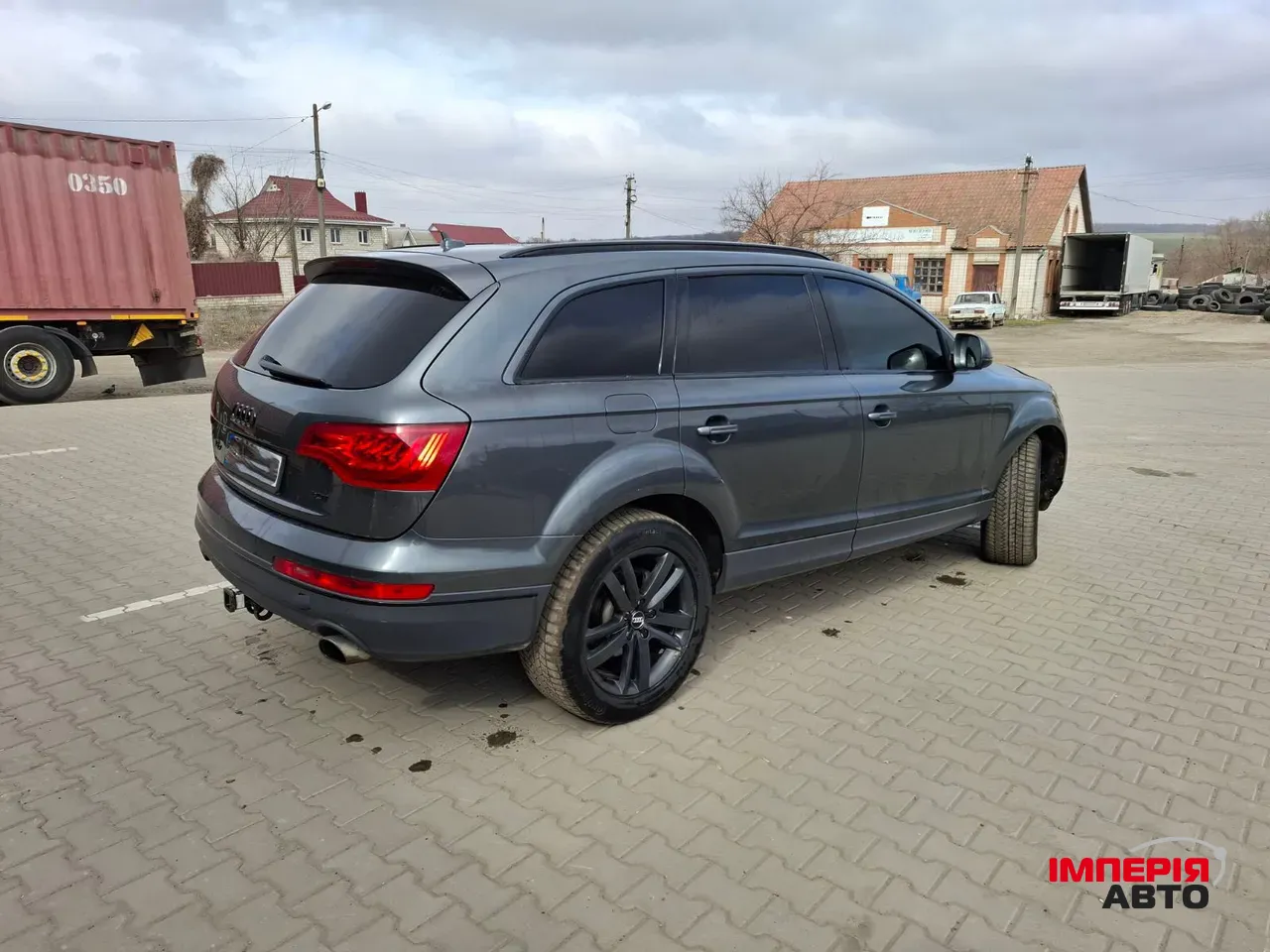 Audi Q7 - фото 4