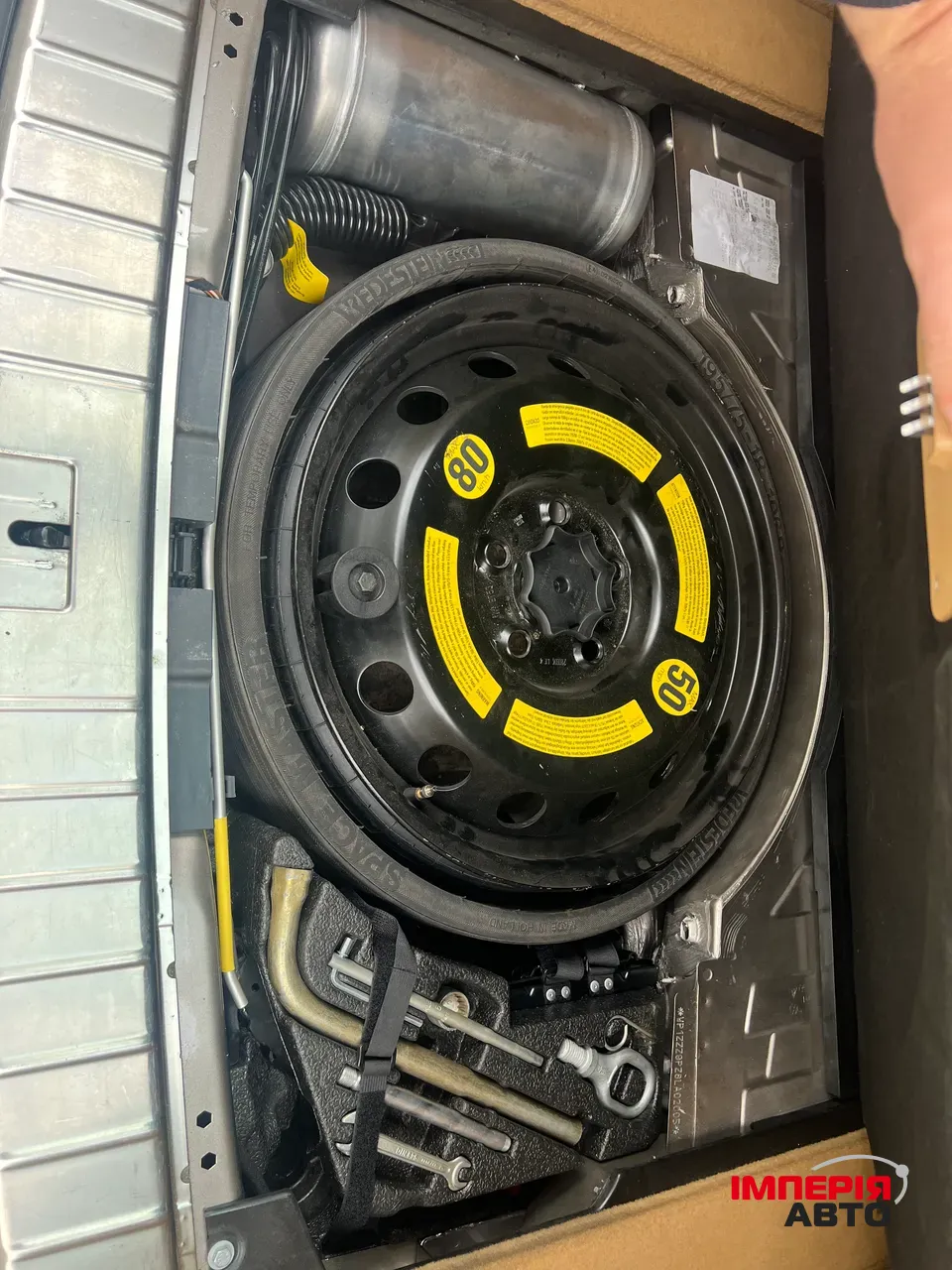 Porsche Cayenne - фото 23