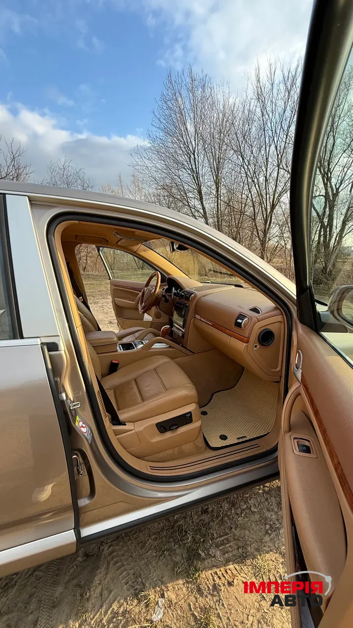 Porsche Cayenne - фото 20