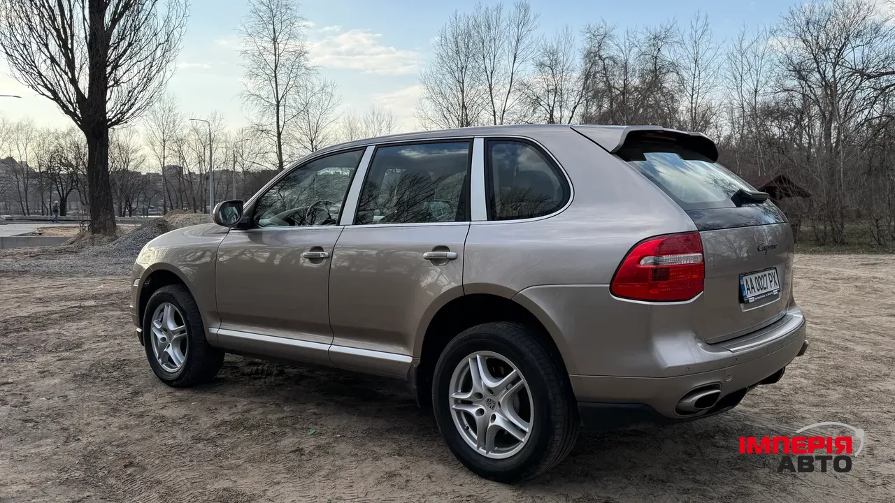 Porsche Cayenne - фото 3